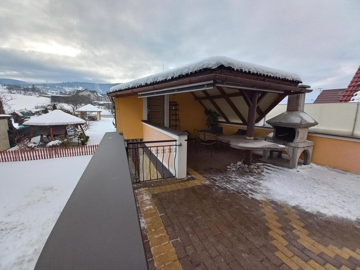 Apartmán Elegant 2 Besenova Exterior foto
