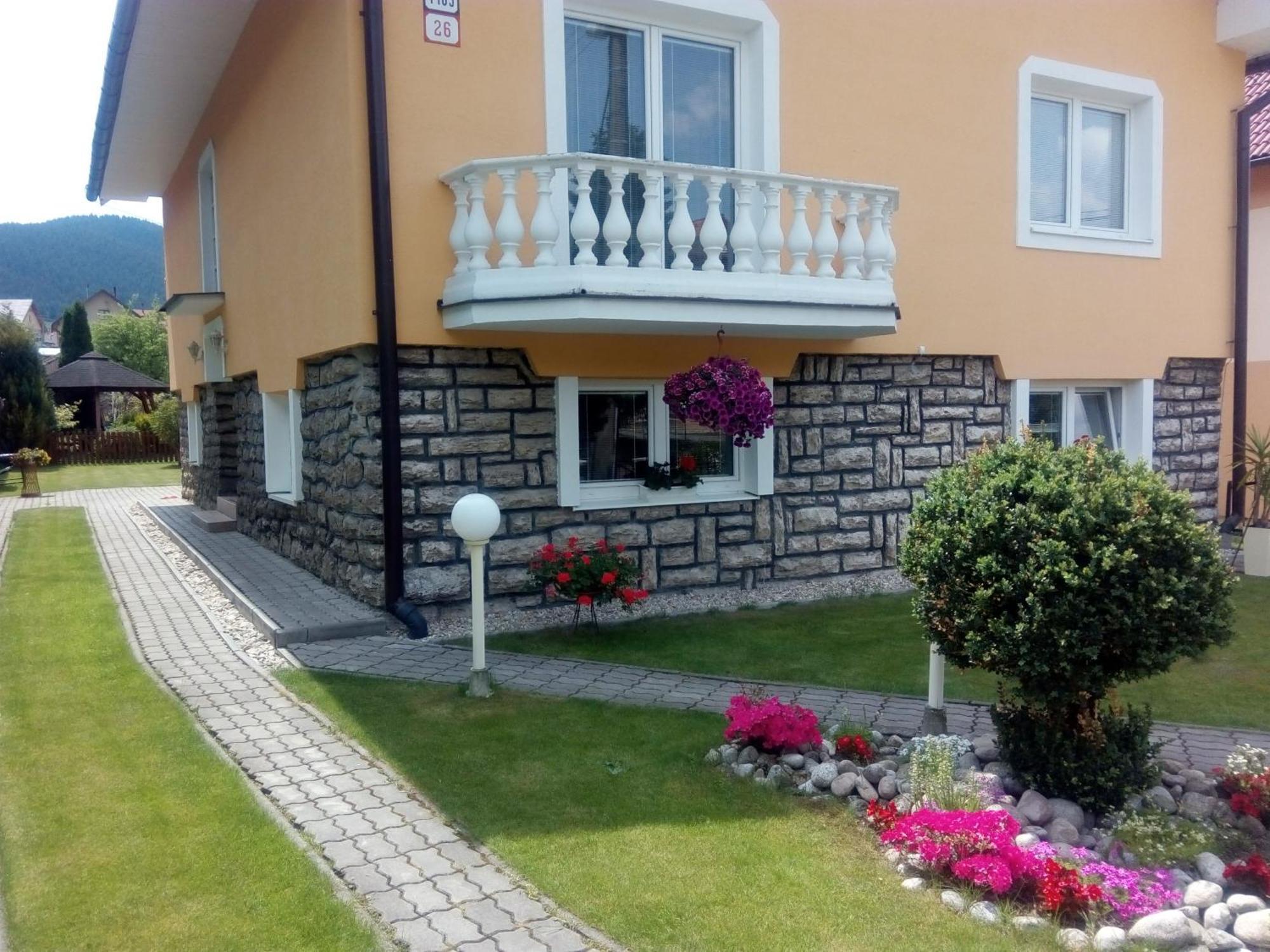 Apartmán Elegant 2 Besenova Exterior foto